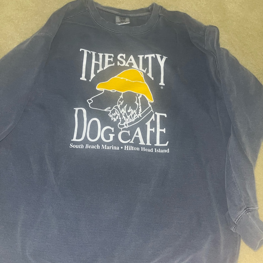 Salty Dog Cafe crewneck sweatshirt, comfort colors brand, worn once
